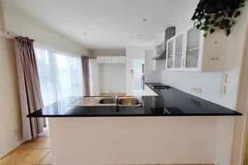 90A Bramley Drive, Farm Cove