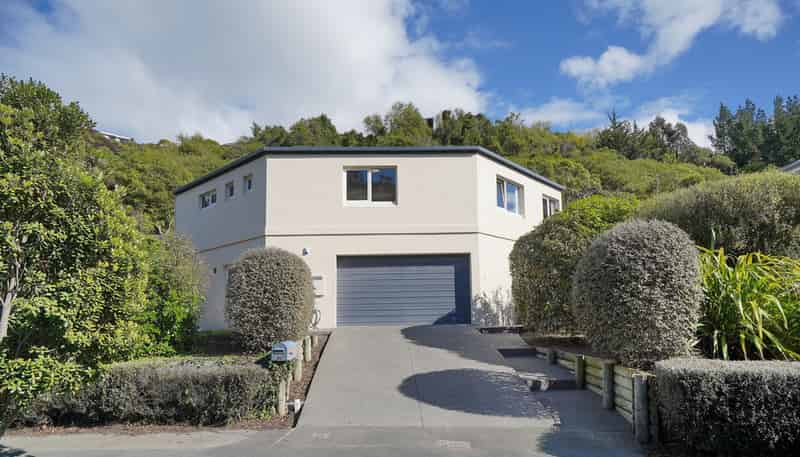 30 Basil Place, Mount Pleasant