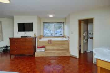 30 Basil Place, Mount Pleasant