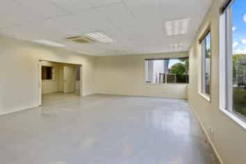 Modern, Dual Access Warehouse With Fenced Yard