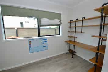 59 Lockheed Street, Hobsonville