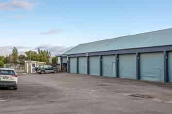 Prime provincial multi tenanted investment