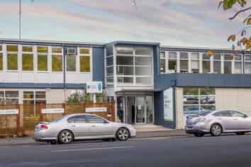 Prime provincial multi tenanted investment