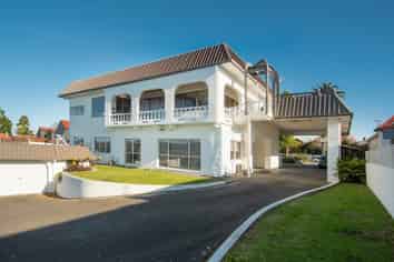 232 Devonport Road, Avenues