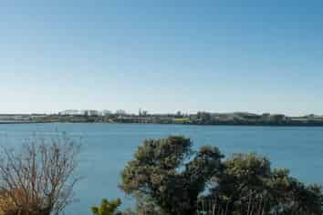 232 Devonport Road, Avenues