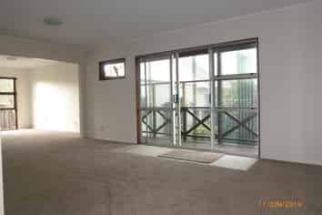 1/1A Eastwood Rise, Browns Bay