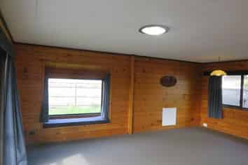 2A Brocas Avenue, Hillcrest