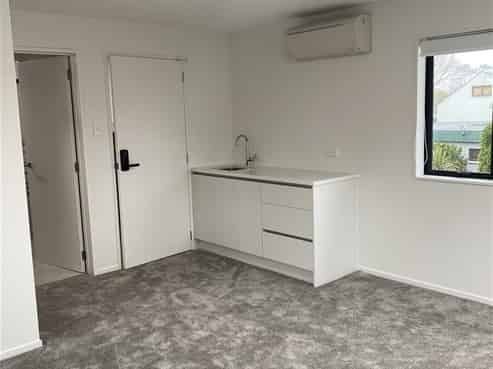 1-b/65a Terry Street, Blockhouse Bay