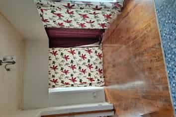 35 Archibald Rd, Kelston