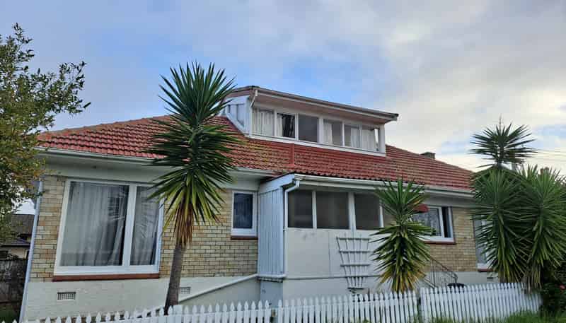 35 Archibald Rd, Kelston