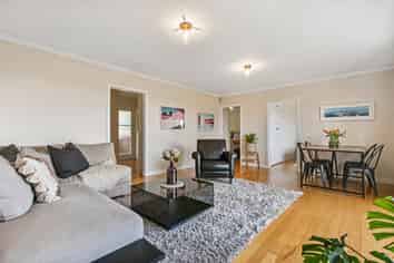 3/205 St Johns Road, Meadowbank