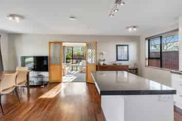 20 Takaro Avenue, Sockburn