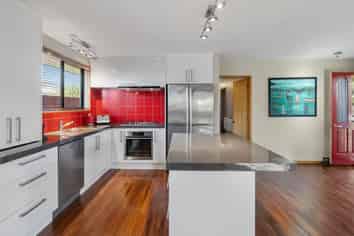 20 Takaro Avenue, Sockburn