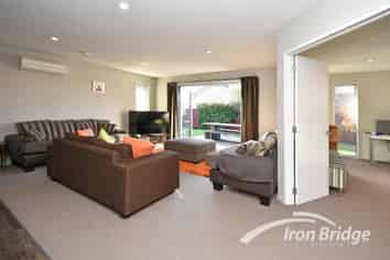 5 Sargeson Court, Rolleston