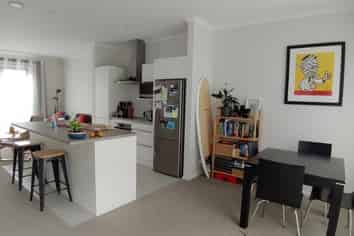 84 Squadron Drive, Hobsonville