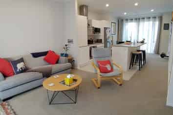 84 Squadron Drive, Hobsonville