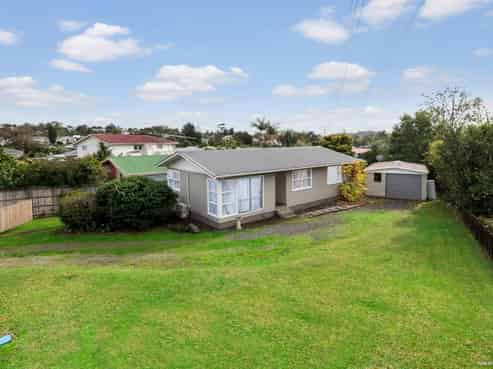 5 Inver Street, Glen Eden