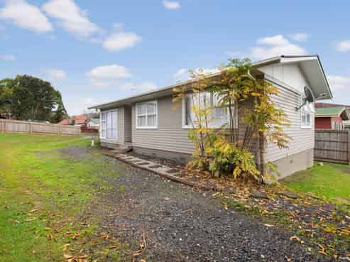 5 Inver Street, Glen Eden