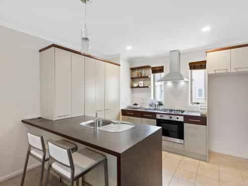 30/218 Green Lane West, Epsom