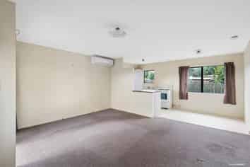 2/226A Dominion Road, Red Hill