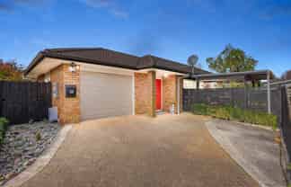 12 Emmerdale Avenue, Papakura