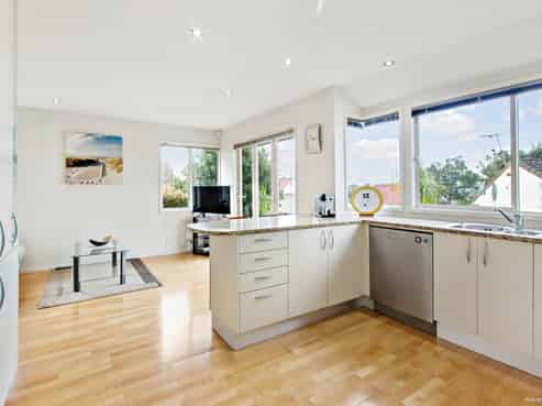 1536a Dominion Rd Extension, Mount Roskill