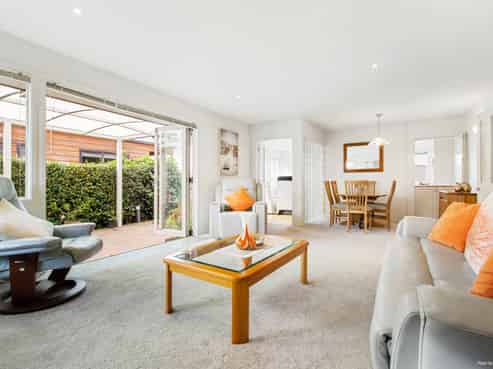 1536a Dominion Rd Extension, Mount Roskill