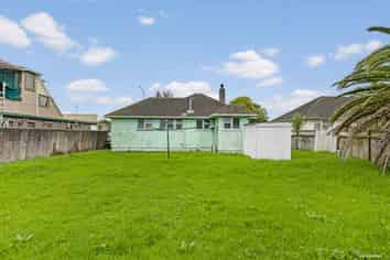 639 Richardson Road, Mount Roskill
