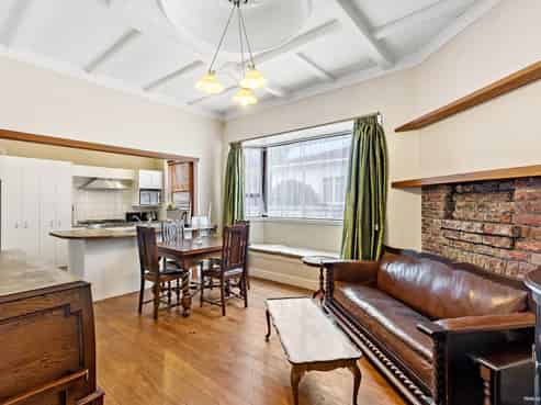 6 Fernleigh Avenue, Royal Oak