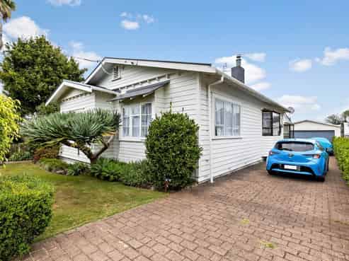 6 Fernleigh Avenue, Royal Oak