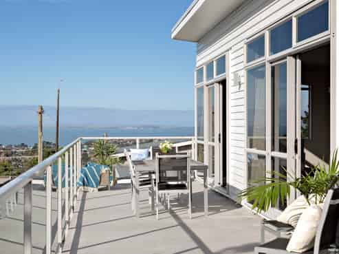 916A East Coast Road, Browns Bay