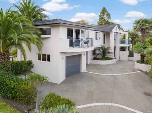 17 McCrystal Avenue, Eastern Beach