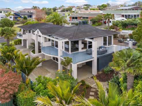 17 McCrystal Avenue, Eastern Beach