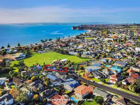 17 McCrystal Avenue, Eastern Beach