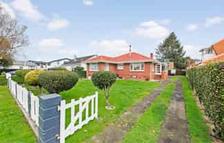 46 Marr Road, Manurewa