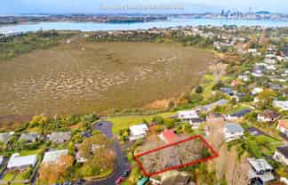 27 St Peters Street, Northcote