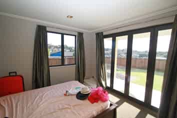 204 Heta Road, Highlands Park