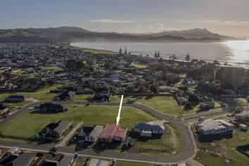6 Palm Drive, Whitianga