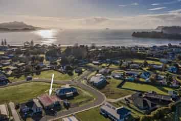 6 Palm Drive, Whitianga