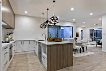 18 Ricketts Road, Wainui