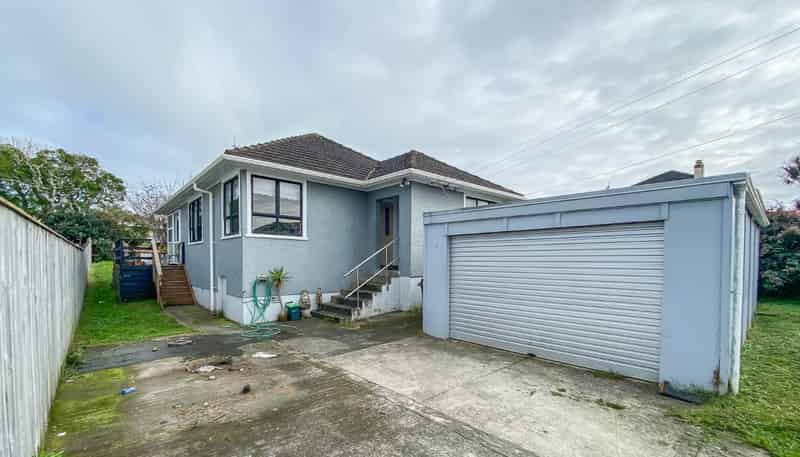 63 Strange Street, Waitara