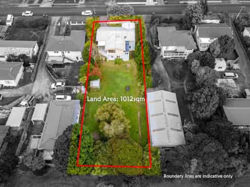 36 Woodside Road, Massey