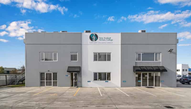 12 & 13, 114 Sawyers Arms Road, Northcote