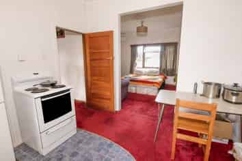 12 Tripoli Street, Onekawa