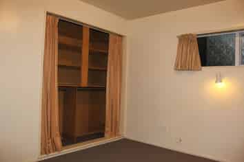 5b Royal Crescent, Saint Kilda