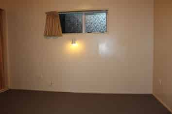 5b Royal Crescent, Saint Kilda