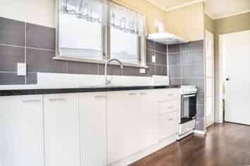 12 Kohinoor Avenue, Mangere