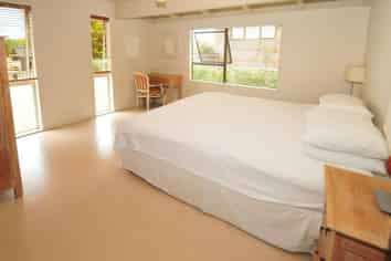 4 Dungarvon Place, Omaha