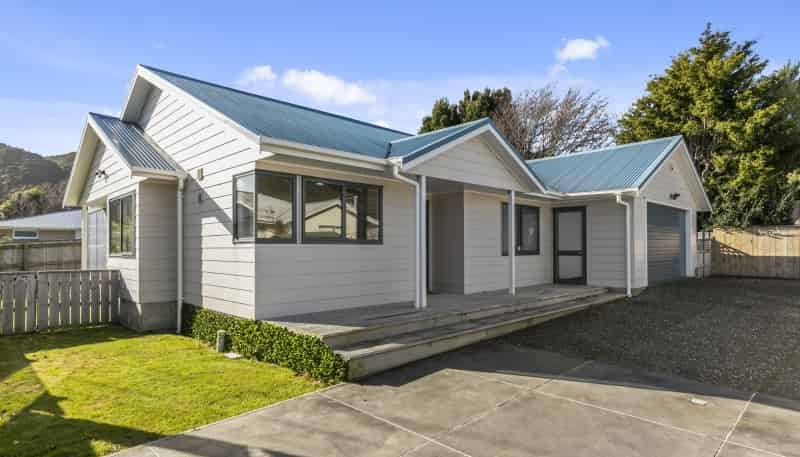 97a Rata Street, Naenae