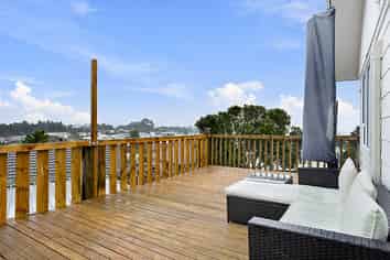 27 Danube Lane, Glen Eden